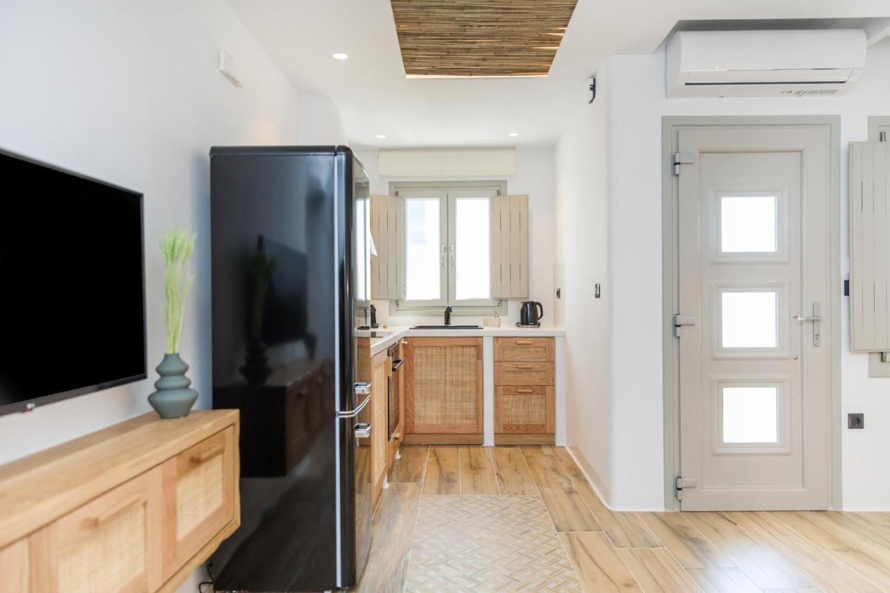 Naxian Icon Luxury Residence 2 Naxos City ภายนอก รูปภาพ