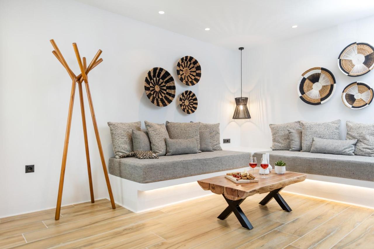 Naxian Icon Luxury Residence 2 Naxos City ภายนอก รูปภาพ