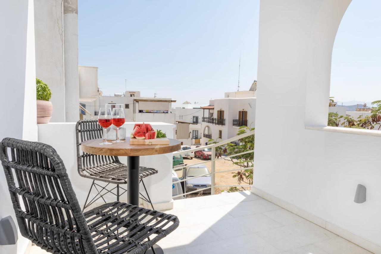 Naxian Icon Luxury Residence 2 Naxos City ภายนอก รูปภาพ