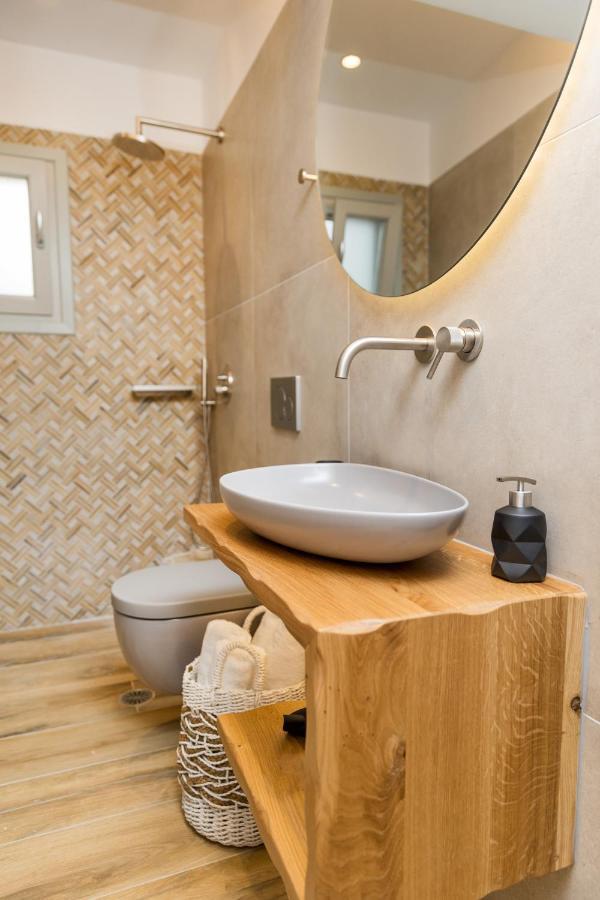 Naxian Icon Luxury Residence 2 Naxos City ภายนอก รูปภาพ