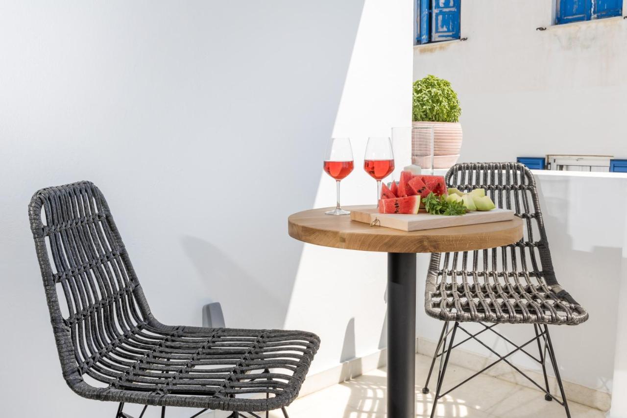 Naxian Icon Luxury Residence 2 Naxos City ภายนอก รูปภาพ