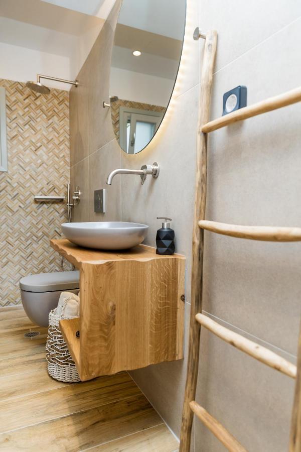 Naxian Icon Luxury Residence 2 Naxos City ภายนอก รูปภาพ