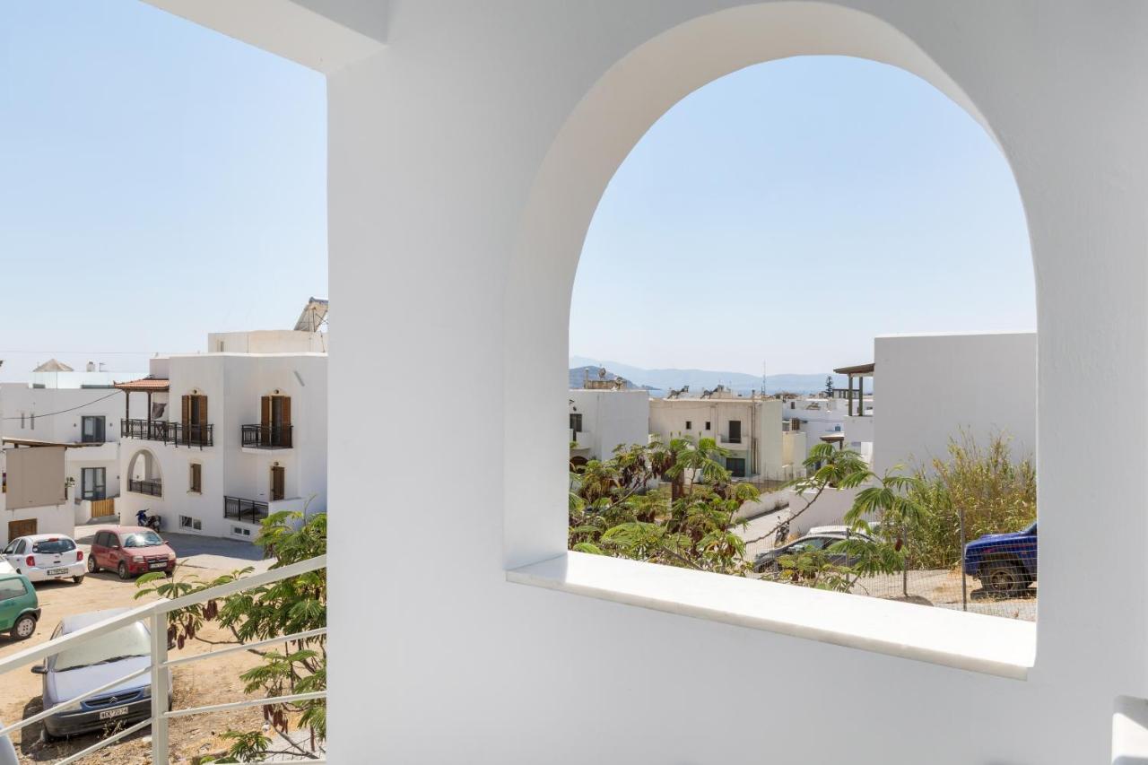 Naxian Icon Luxury Residence 2 Naxos City ภายนอก รูปภาพ